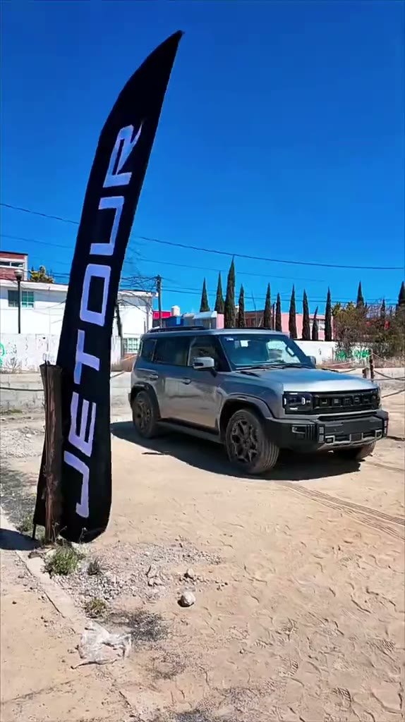 Camioneta JETOUR en la pista de pruebas off road de Pachuca